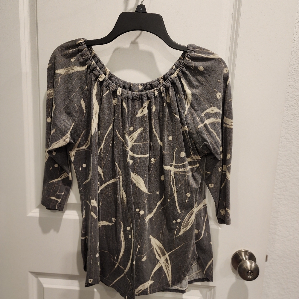 Simply Vera Wang top